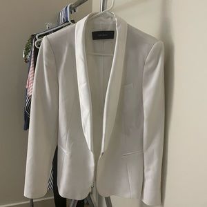 Zara white women’s size large tuxedo blazer